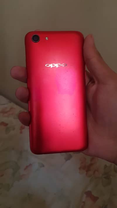 OPPO A83