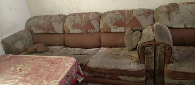 used sofa and table for home