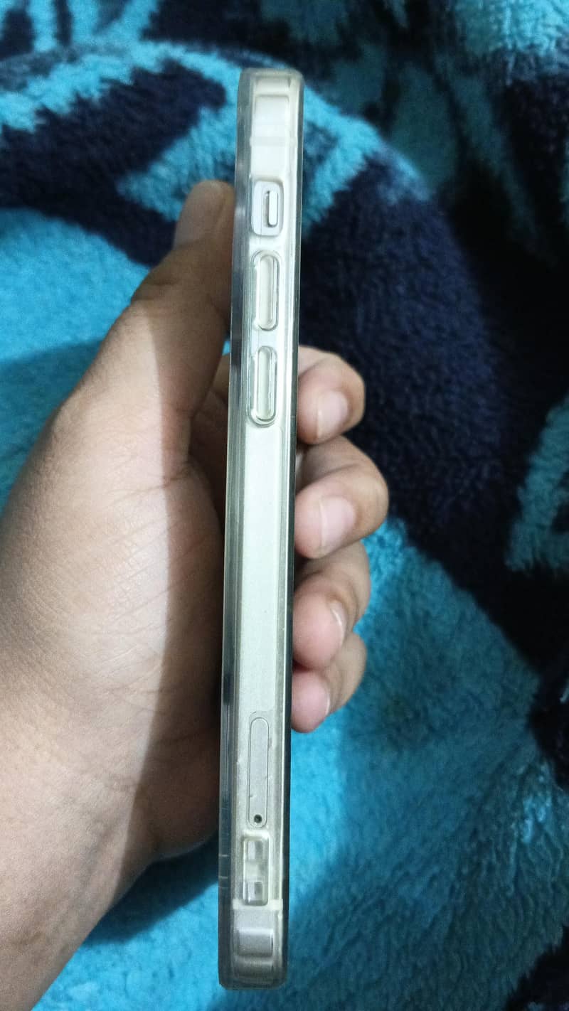 Iphone 12 3