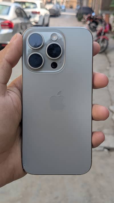 Iphone 15 pro PTA Approved 256gb