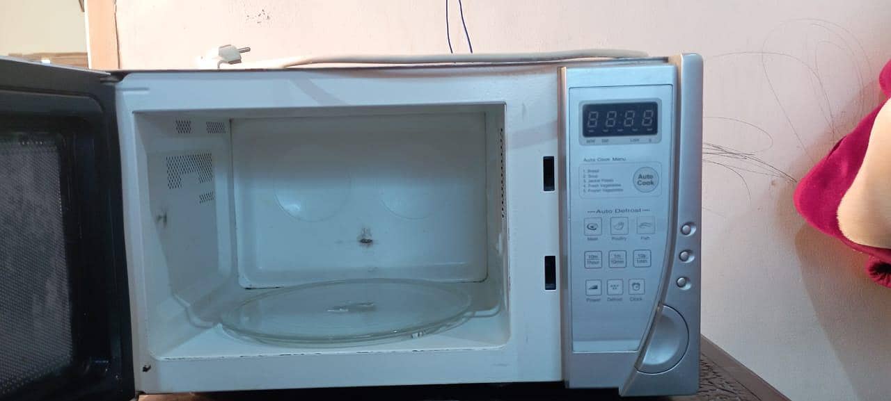 Microwave Dawlance 1