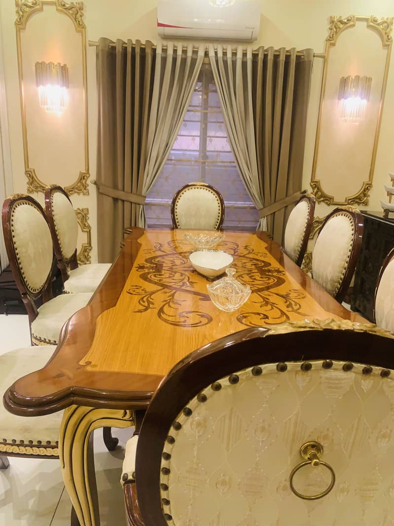 solid dinning 8 seater 2