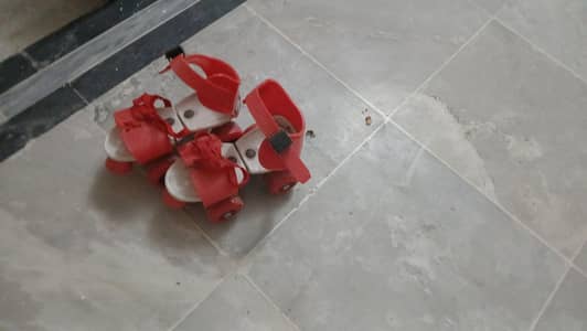 small kids skates with 4 wheels
