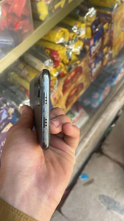 poco f3