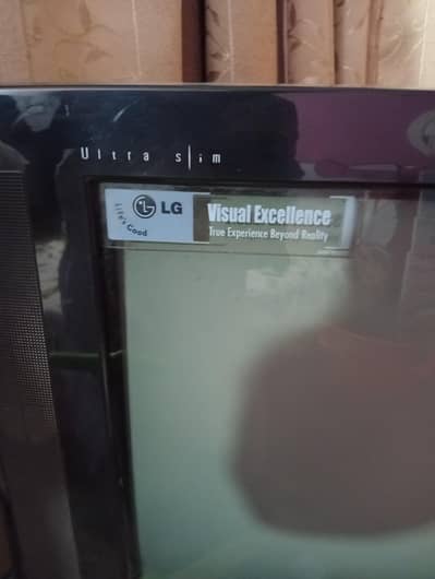 LG TV Ultra Slim