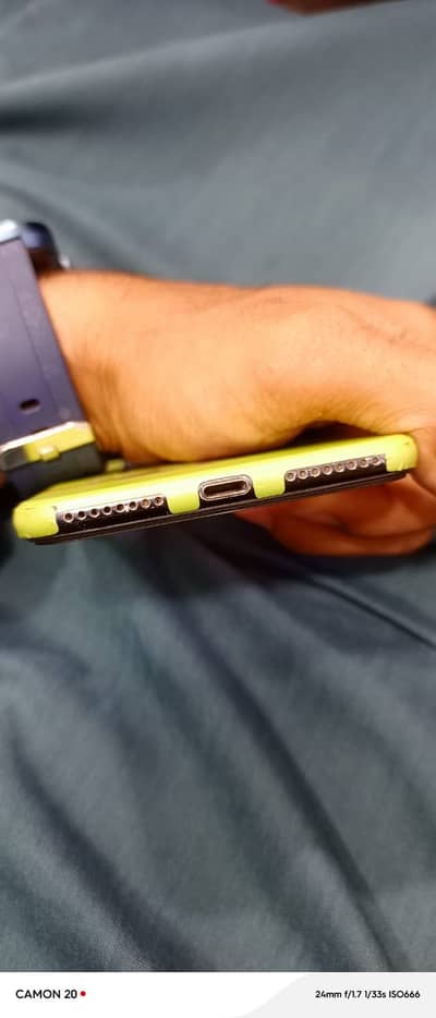 iPhone 7plus pta prove 128GB