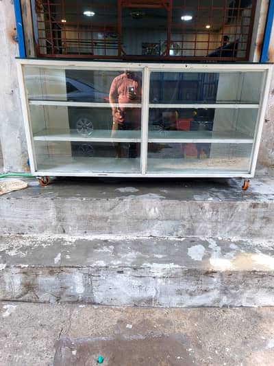 Jewellery Counter / Display Showcase for Sale – Multipurpose Use