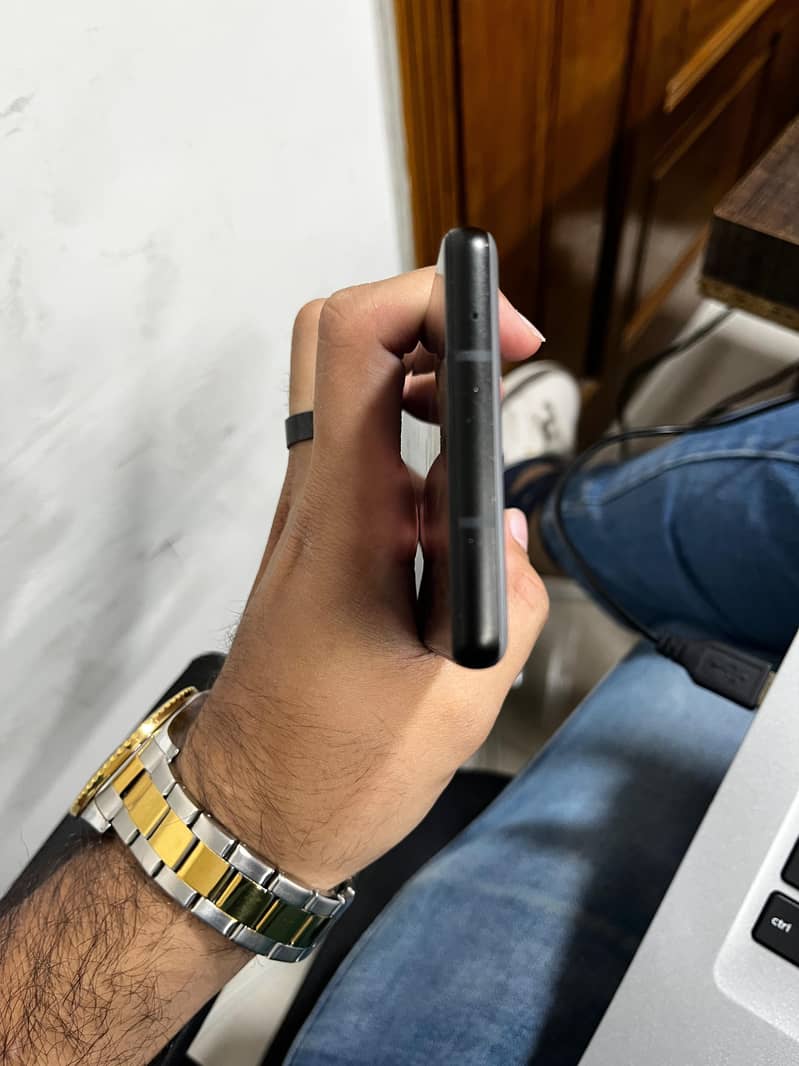 Google pixel 6A 1