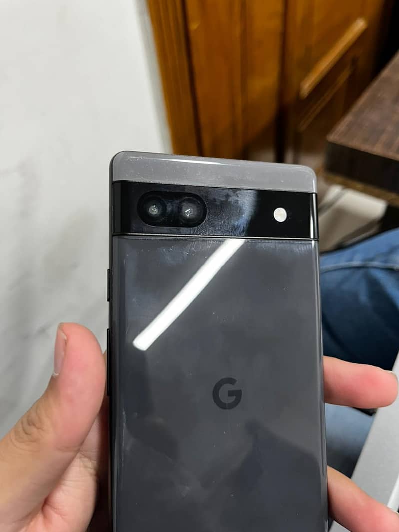 Google pixel 6A 8
