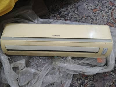 Samsung 1.5 tn ac indor and outdoor for sale urgently