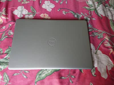dell inspiron 3501 | core i5 11th gen | 8gb | 128gb | fhd display