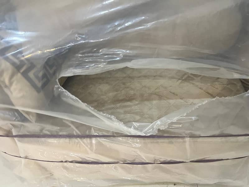 Slightly used sofa set 4