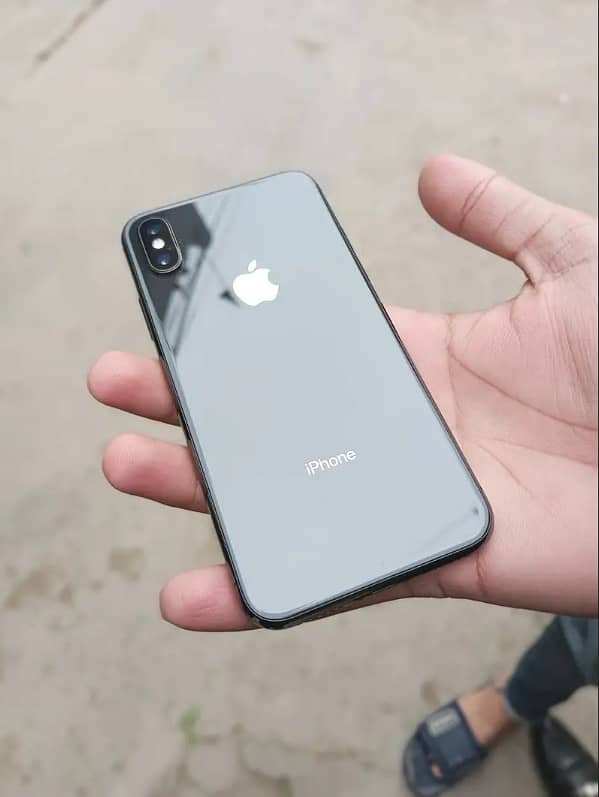 Apple iPhone X 5