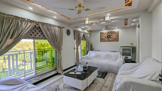 FOR SALE 1380 SQFT Fully Renovated 3 Bedrooms Flat G_7/1