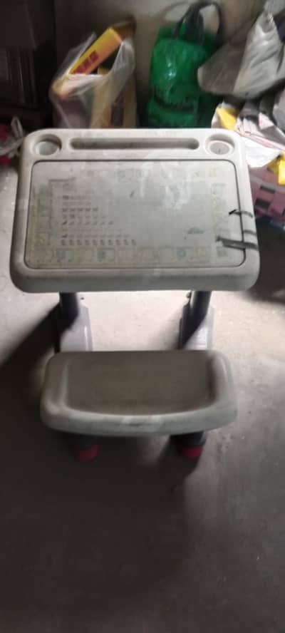 student table study table boss comany