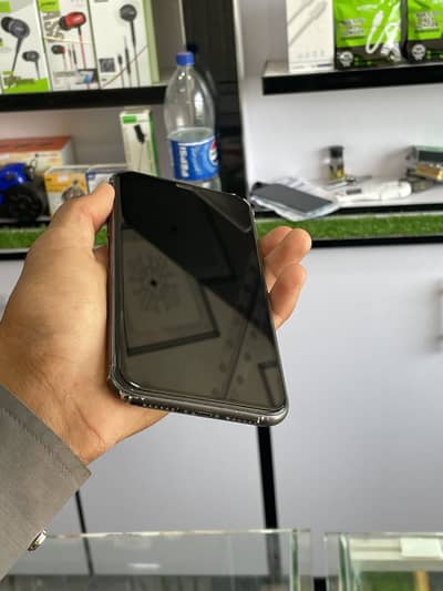 I Phone 11