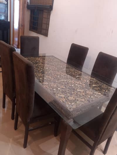 6 chairs dinning table 10/10 condition 0320 9439392