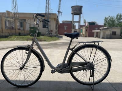 JAPANESE CYCLE. ALUMINIUM FRAME BEST FOR CYCLING NO WORK IN TO DO