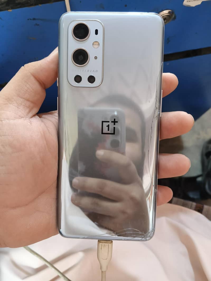 OnePlus 9 pro 8/128 1
