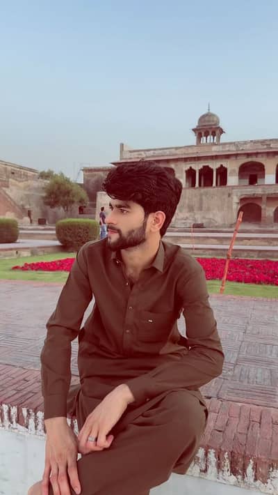 ch Ahmash 