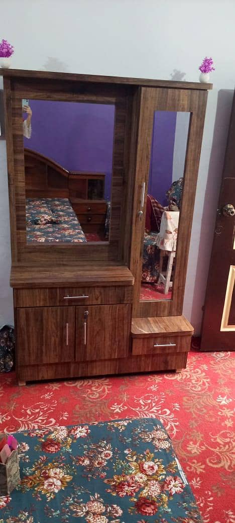 Dressing Table 1