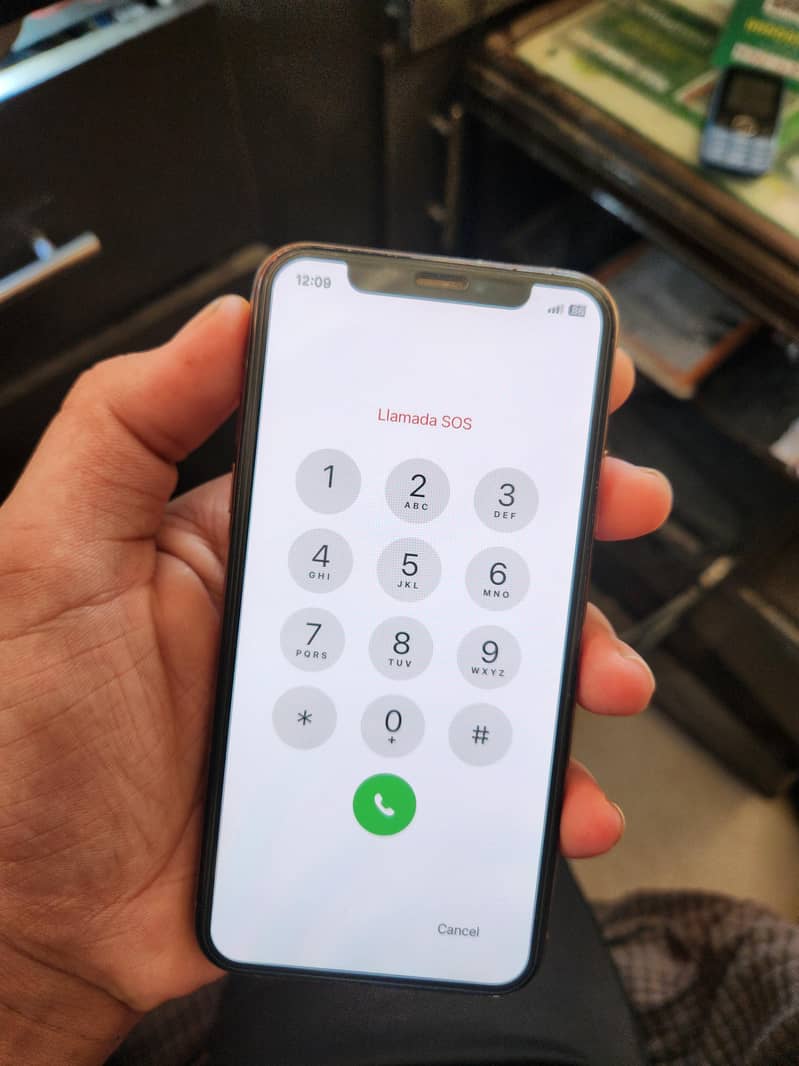 iphone xs 1