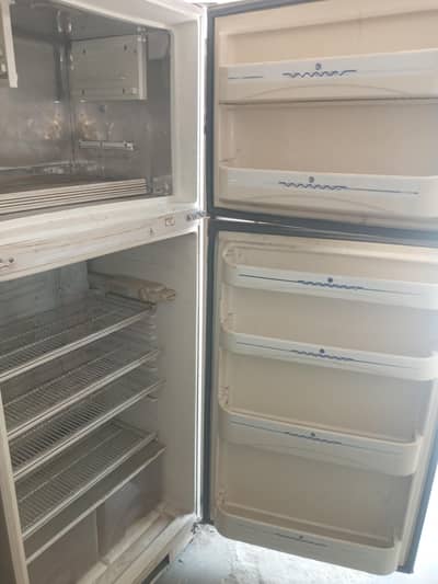 dawlance fridge full size