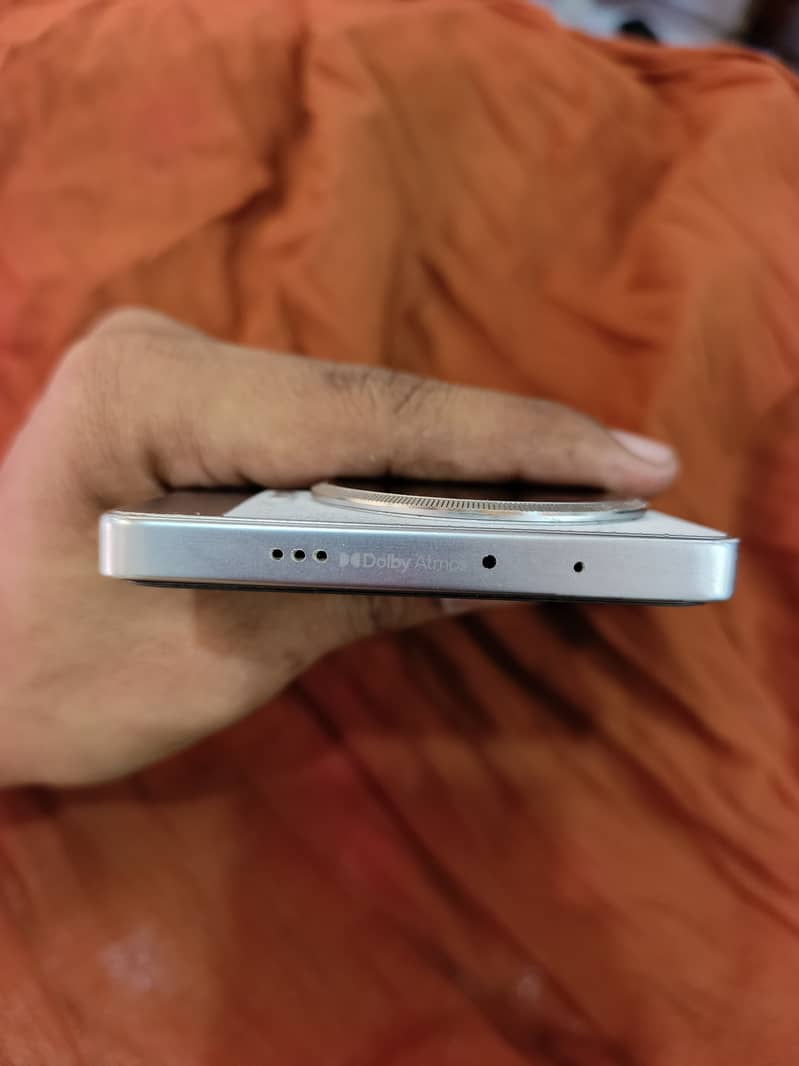 Tecno CAMON 30 Pro 4