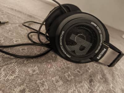 Philips SHP 9500 Audiophile Headphones