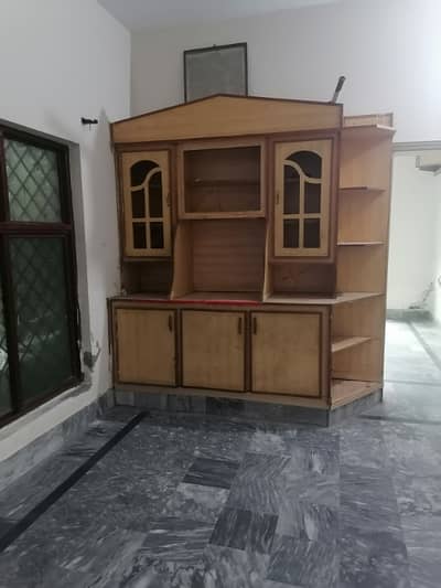 5 bed upper portion available for rent in gulraiz phase 2