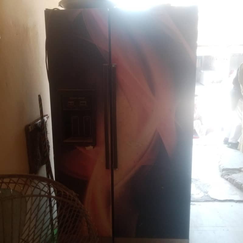 fridge 0