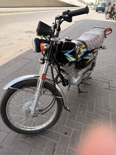 Honda CG 125 2026 model Karachi Registered 910km use