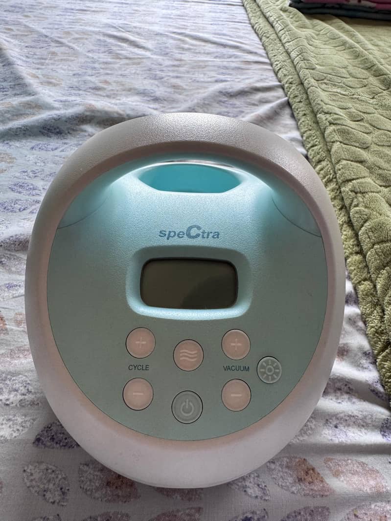 Breast Pump 4