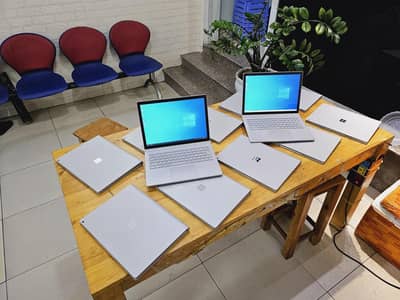 Microsoft Surface book  || 16 Gb Ram || 512 Nvme | 3k display |