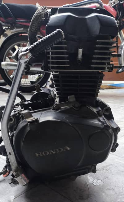 Honda CB 150 F Engine  2019  Used  ( 22,000 km  driven)