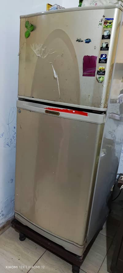 Dawlance Fridge – Excellent Condition | Clean | Urgent Sale”