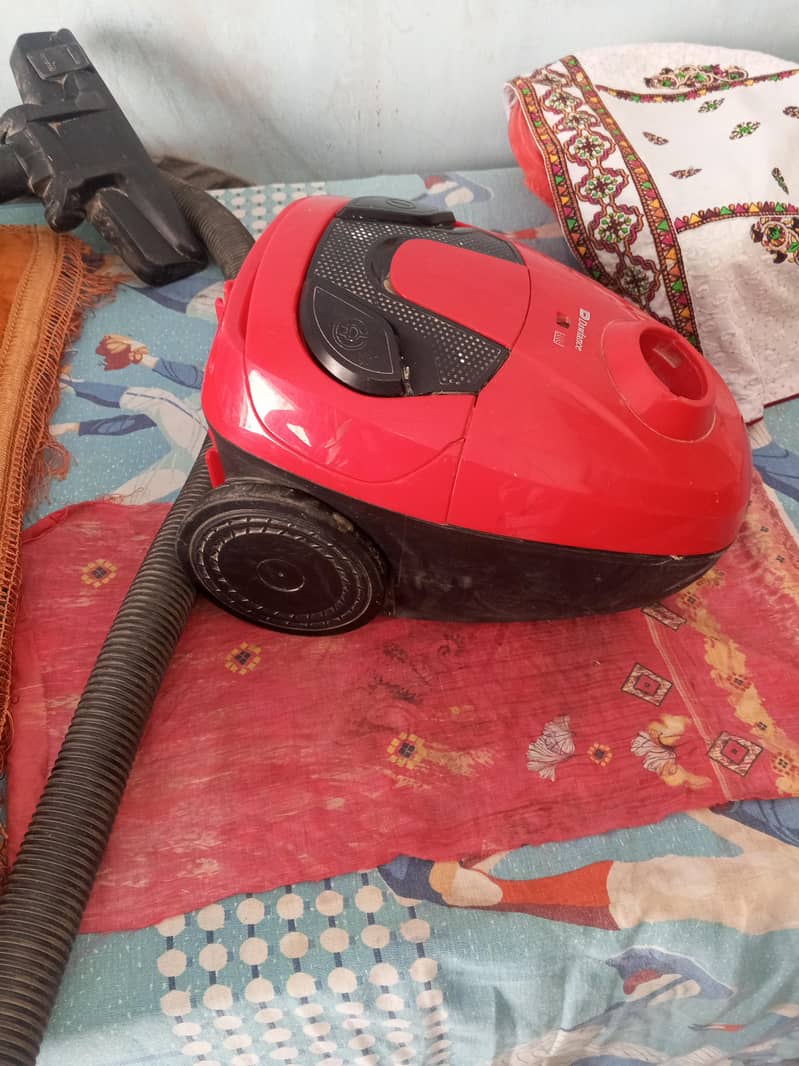 vacuum cleaner 2