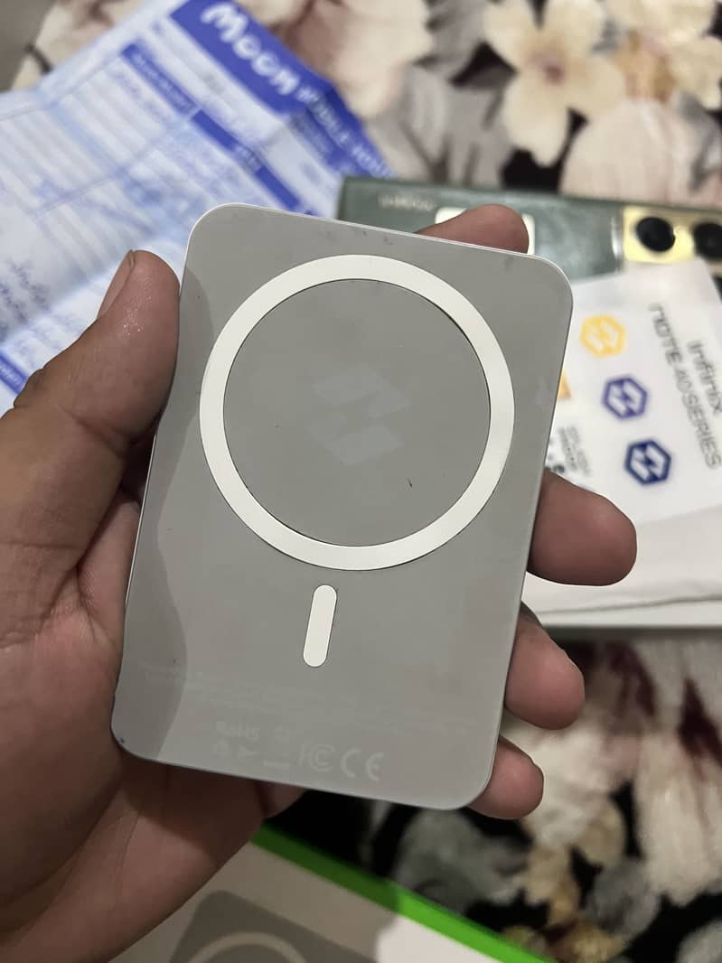 INFINIX note 40 pro 10