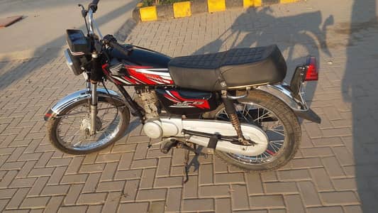 Honda 125 good condition argent sale