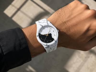 White Aura Watch – Elegant Minimal Design | New Condition