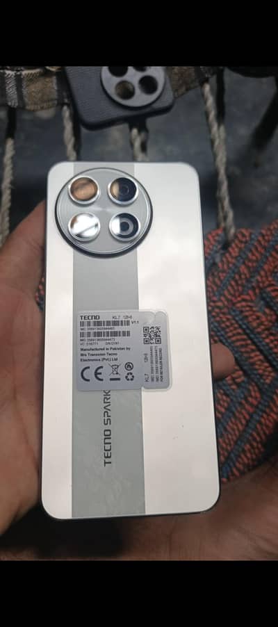 10/10 all ok box and charge all ok fast charge original charge