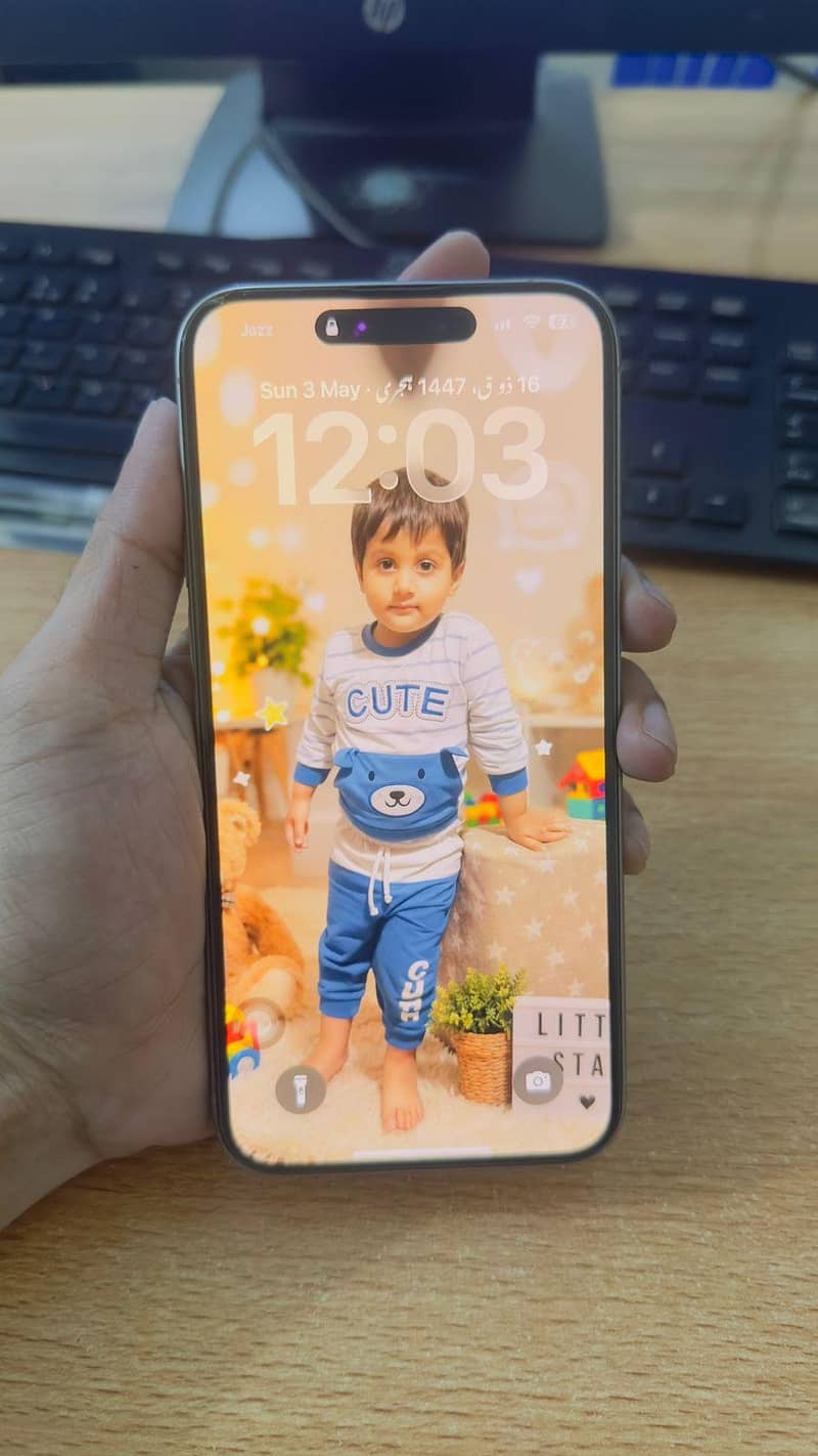 Iphone 15 pro max 2