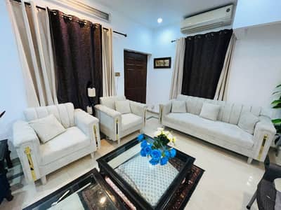 05 seater sofa set up for sale