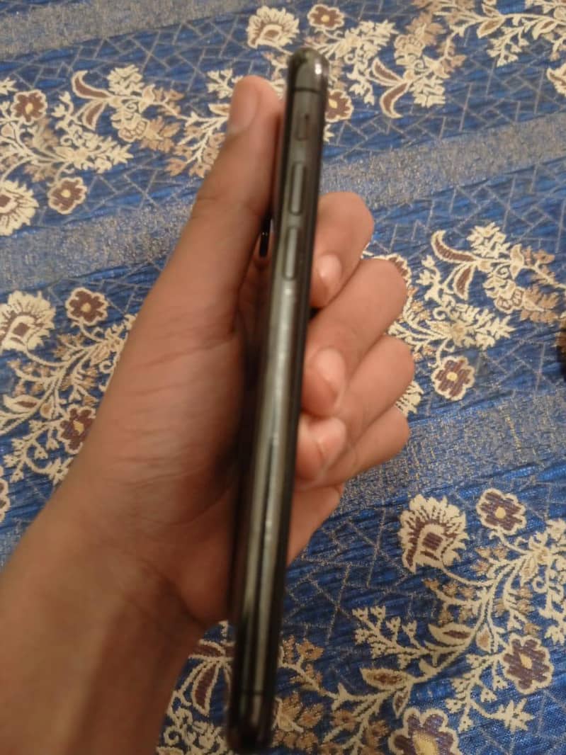 iPhone x 3