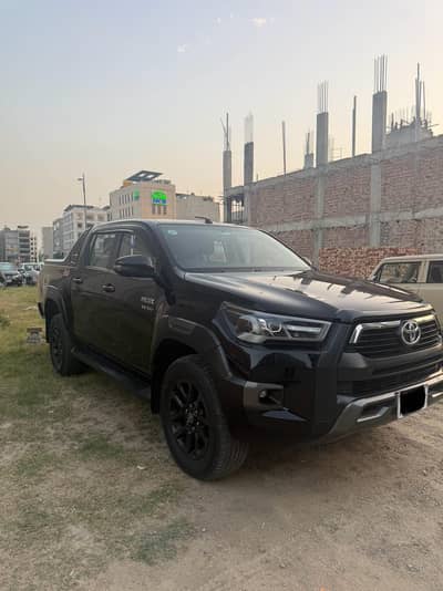 Toyota Hilux Revo Rocco 2022