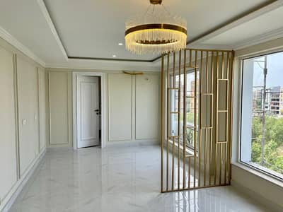 Brand New Luxury Studio Apartment For Sale Near Grand Masjid
