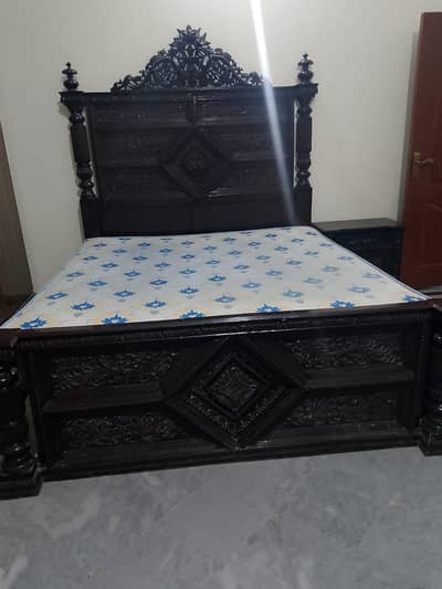 Bed Set With Dressing Table and wardrobe