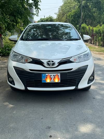 Toyota Yaris 1.5 Ativ X CVT-i