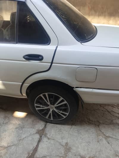 Nissan SUNY 1992