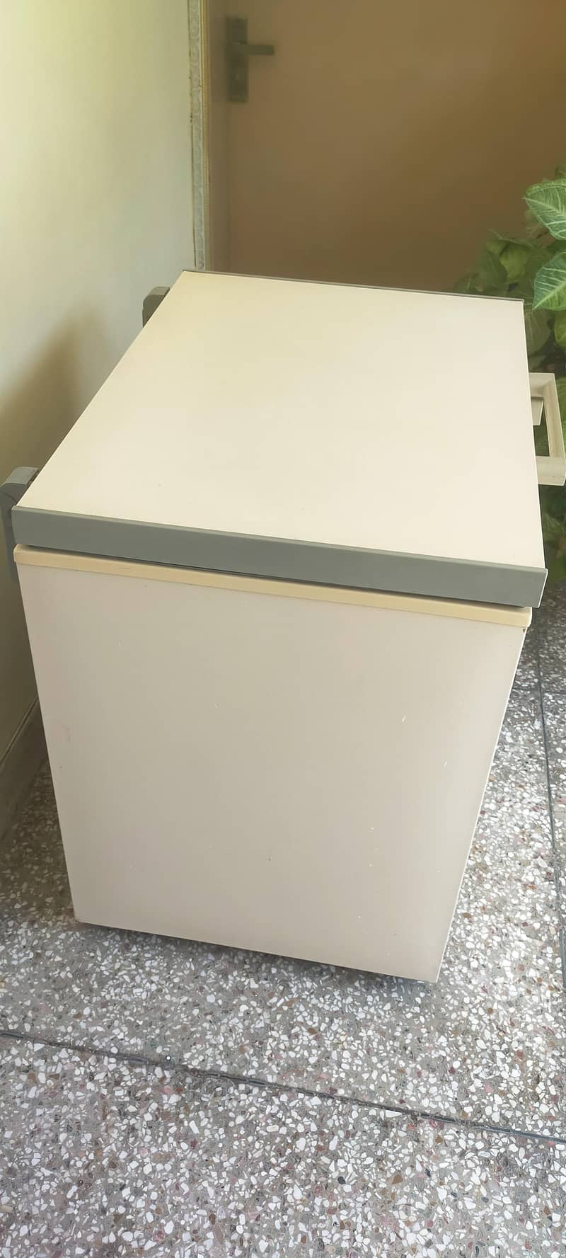 Dawlance freezer 1